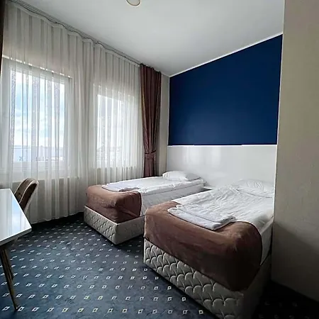 Hotel Safir Babice Stare Babice