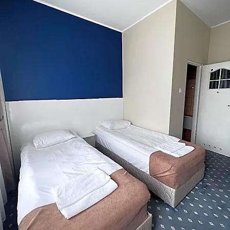 Safir Babice 4* Stare Babice
